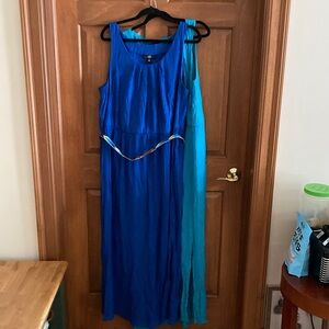 Classic Blue Sleeveless Maxi Dress with Contrast Panel